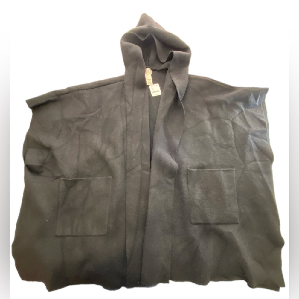 Free People Black hooded Kimono NWT - Picture 10 of 12